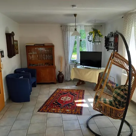 Haus Elbrose Inmitten Von Rosen Mit Elbdeichzugang Ferienhaus Lenzerwische