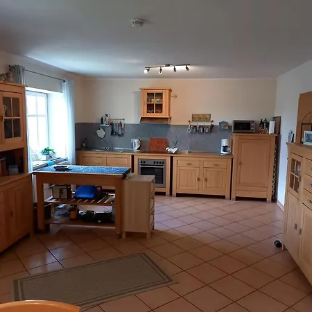 Haus Elbrose Inmitten Von Rosen Mit Elbdeichzugang Holiday home Lenzerwische
